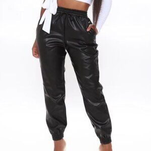Everybody Looking Faux Leather Joggers NWT - SZ 1X BLK